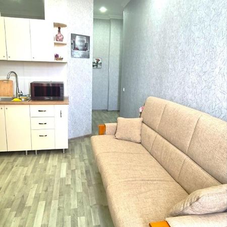 Kate'S Cozy Apartment Кутаїсі Екстер'єр фото