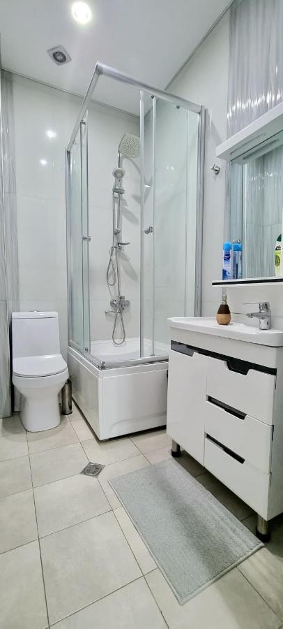 Kate'S Cozy Apartment Кутаїсі Екстер'єр фото