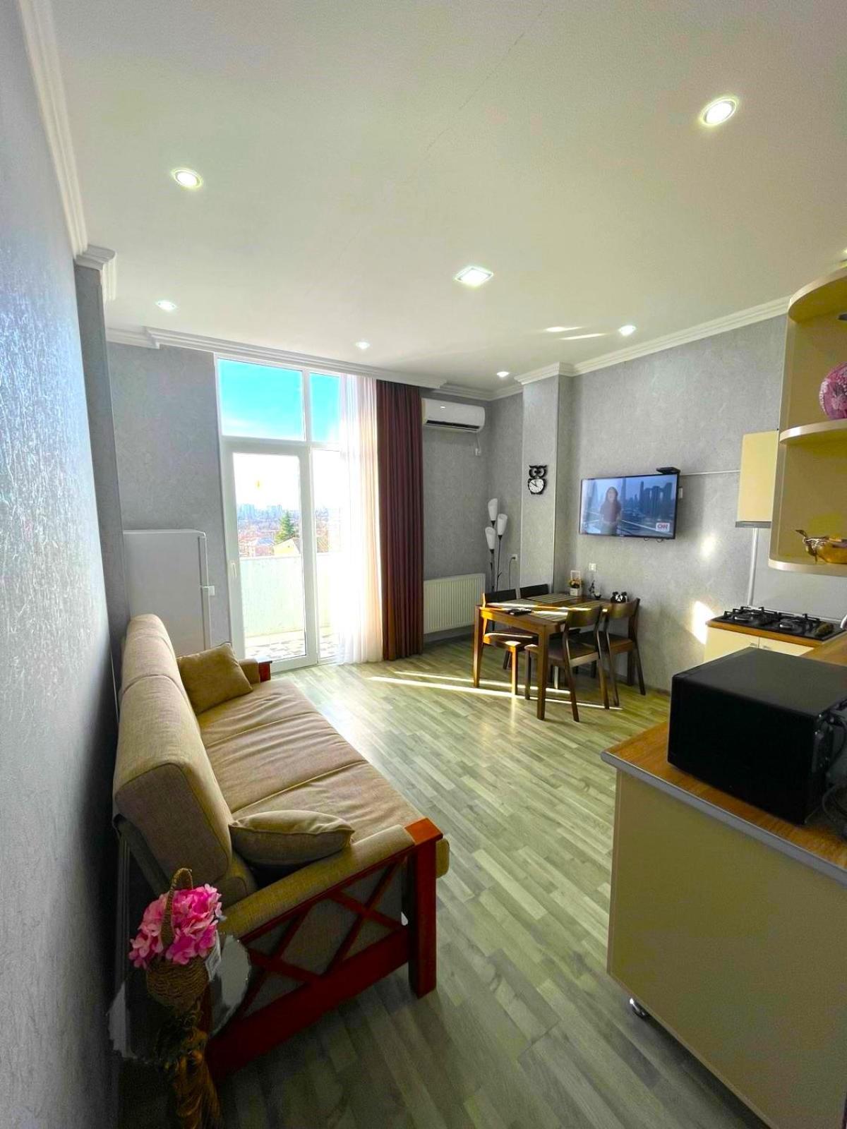 Kate'S Cozy Apartment Кутаїсі Екстер'єр фото